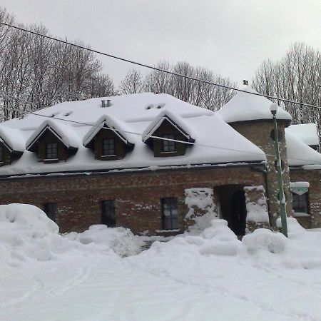 טארנאו Hotel Podzamcze מראה חיצוני תמונה