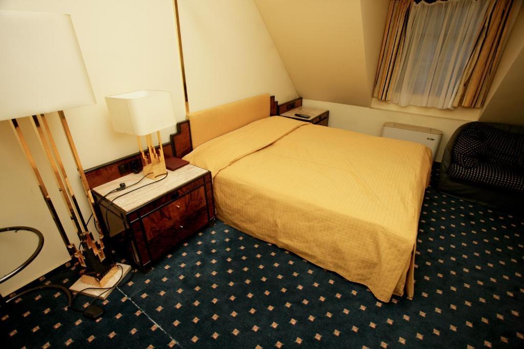 טארנאו Hotel Podzamcze מראה חיצוני תמונה