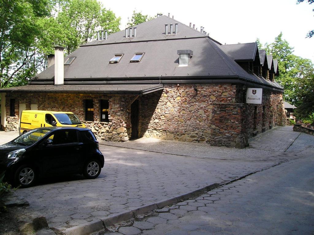 טארנאו Hotel Podzamcze מראה חיצוני תמונה