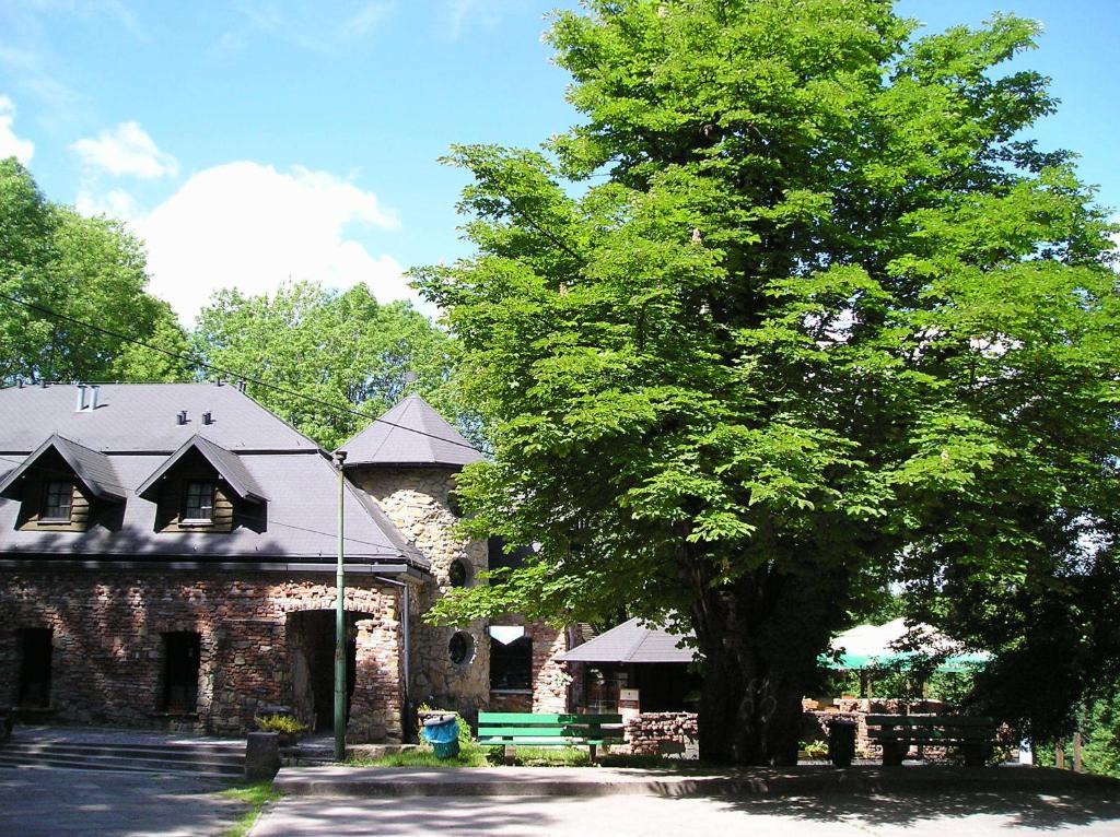 טארנאו Hotel Podzamcze מראה חיצוני תמונה
