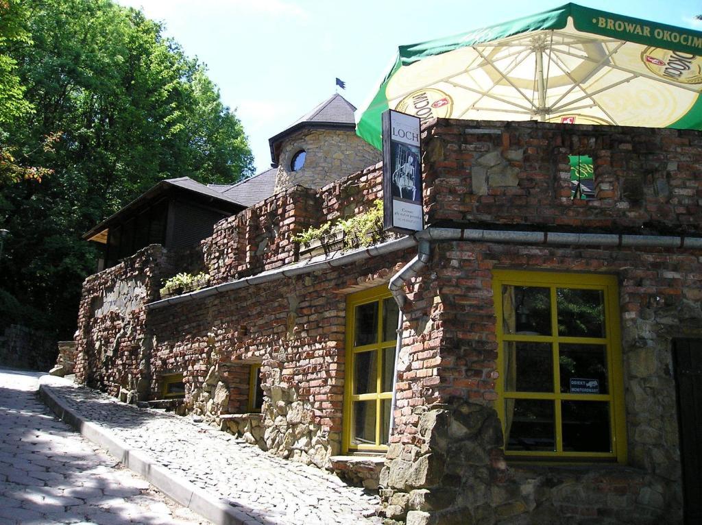 טארנאו Hotel Podzamcze מראה חיצוני תמונה