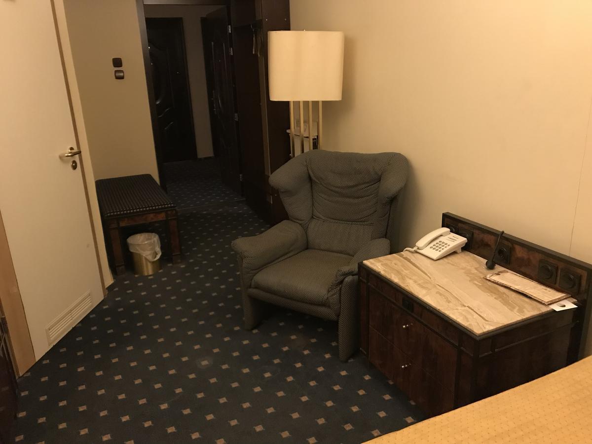 טארנאו Hotel Podzamcze מראה חיצוני תמונה